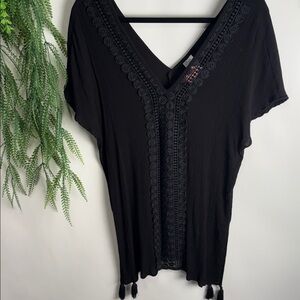Kona Sol Black Lace V-Neck Tunic